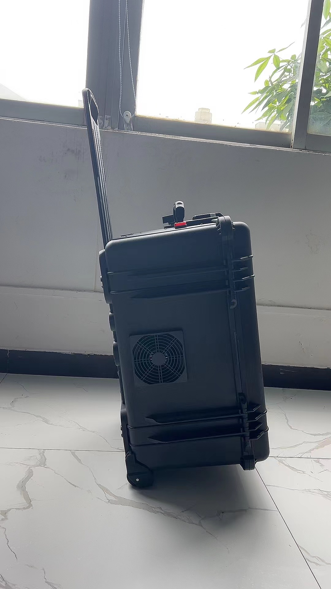 北镇手拉箱型移动通信干扰器